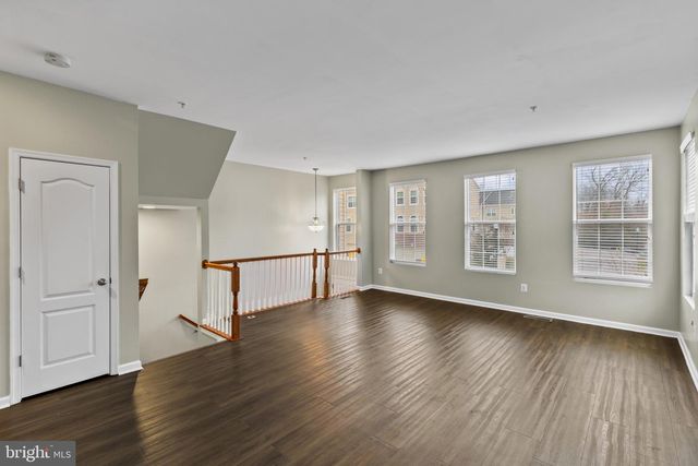 7544 STONEHOUSE RUN DR, Glen Burnie, MD 21060