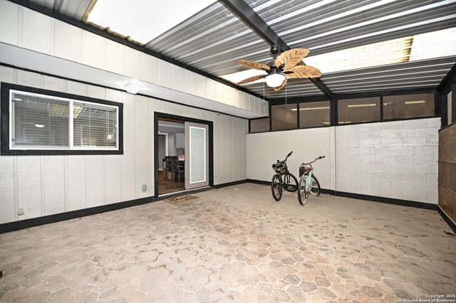 10819 S Crown, San Antonio, TX 78239