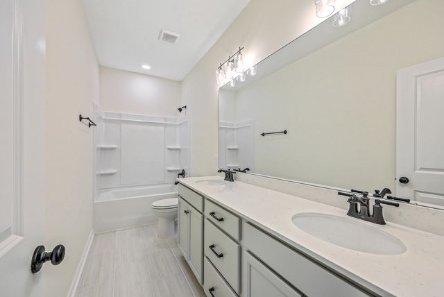 505 New Regenia Place, Holly Hill, SC 29059