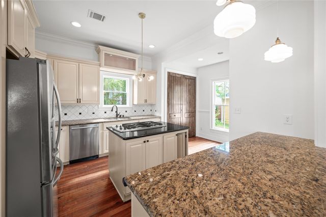 1819 Decatur Street, Houston, TX 77007