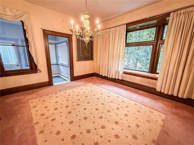 453 E Pearl St, City Of But Ne, PA 16001