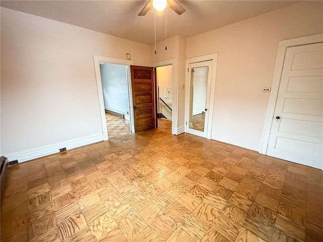 453 E Pearl St, City Of But Ne, PA 16001