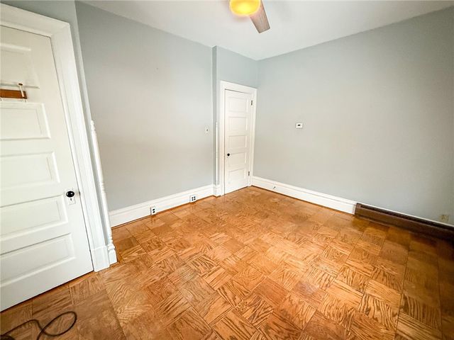 453 E Pearl St, City Of But Ne, PA 16001