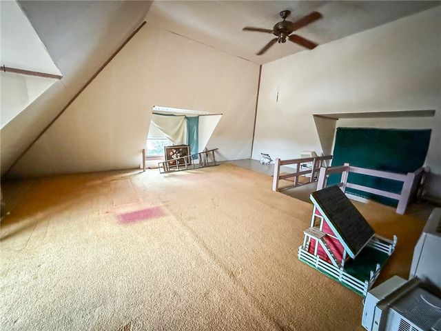 453 E Pearl St, City Of But Ne, PA 16001