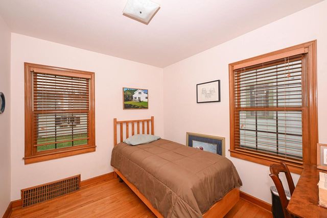 3900 E Van Norman AVENUE, Cudahy, WI 53110