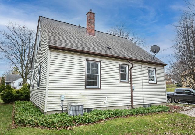 3900 E Van Norman AVENUE, Cudahy, WI 53110