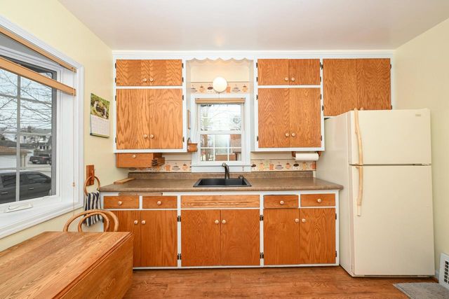 3900 E Van Norman AVENUE, Cudahy, WI 53110