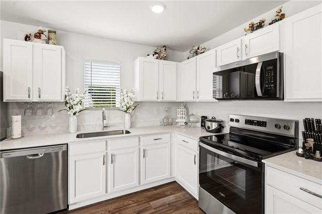 11 Barron Ct, Chatsworth, GA 30705
