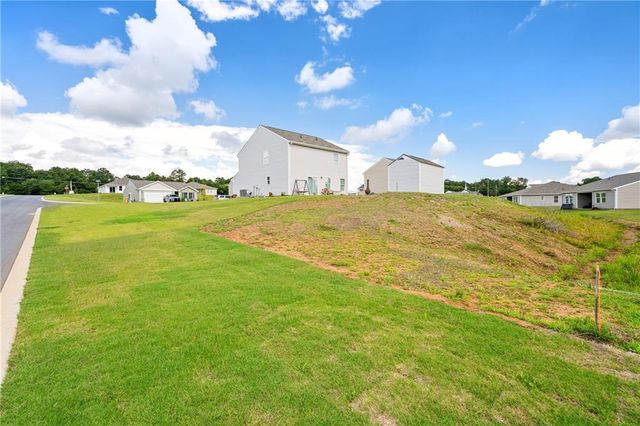 11 Barron Ct, Chatsworth, GA 30705