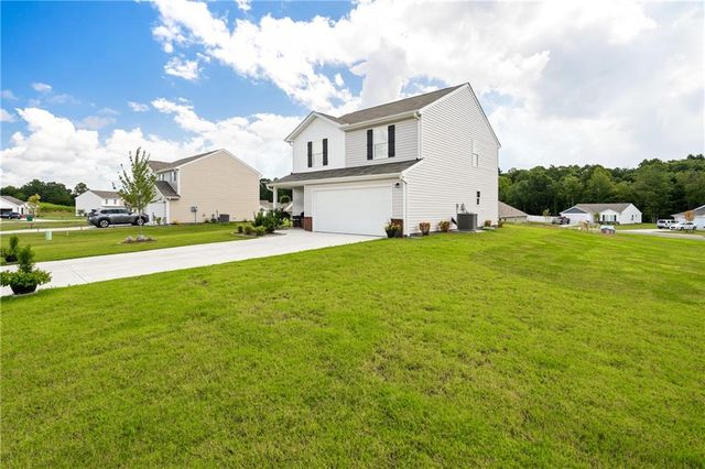 11 Barron Ct, Chatsworth, GA 30705