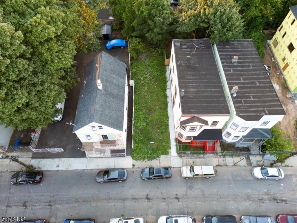 309 21St St, Irvington Twp., NJ 07111