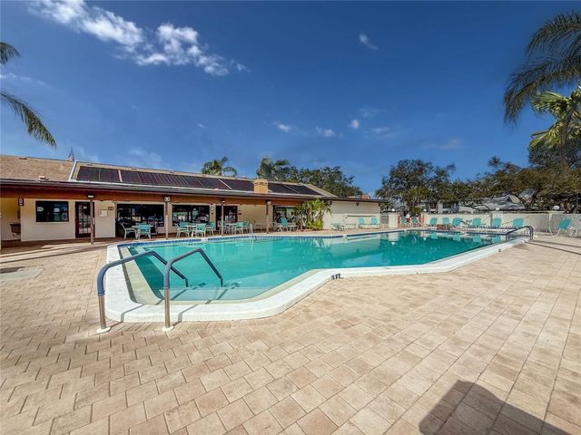 2824 72ND STREET COURT W, Bradenton, FL 34209