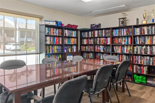 2824 72ND STREET COURT W, Bradenton, FL 34209