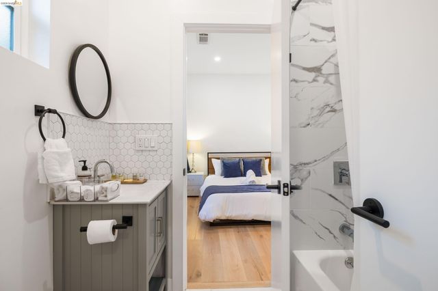 75 Echo Ave, Oakland, CA 94611