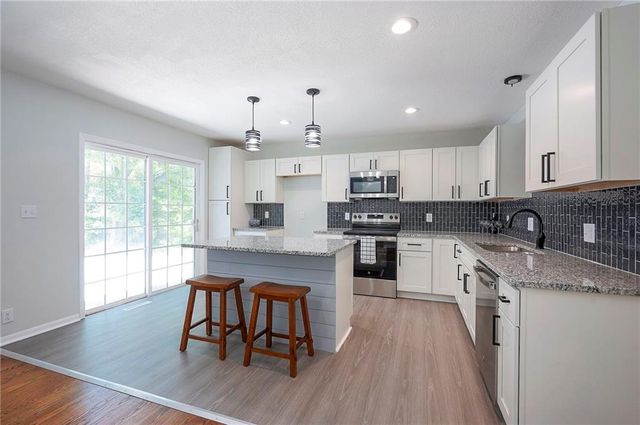 130 Kevin Street, Excelsior Springs, MO 64024