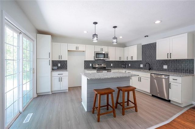 130 Kevin Street, Excelsior Springs, MO 64024