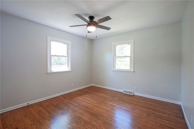 130 Kevin Street, Excelsior Springs, MO 64024