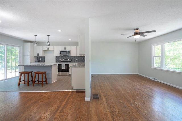130 Kevin Street, Excelsior Springs, MO 64024