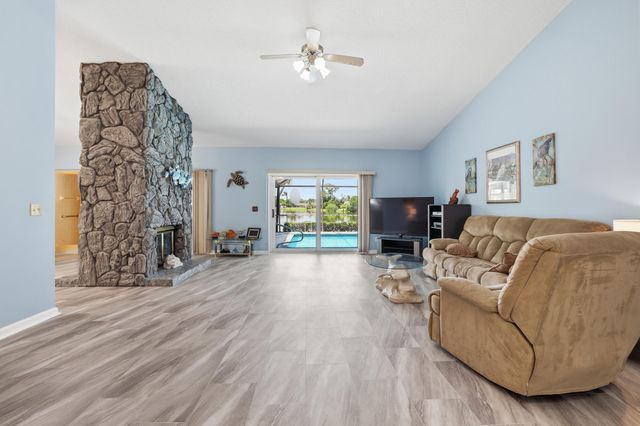 191 Parkwood Drive, Royal Palm Beach, FL 33411