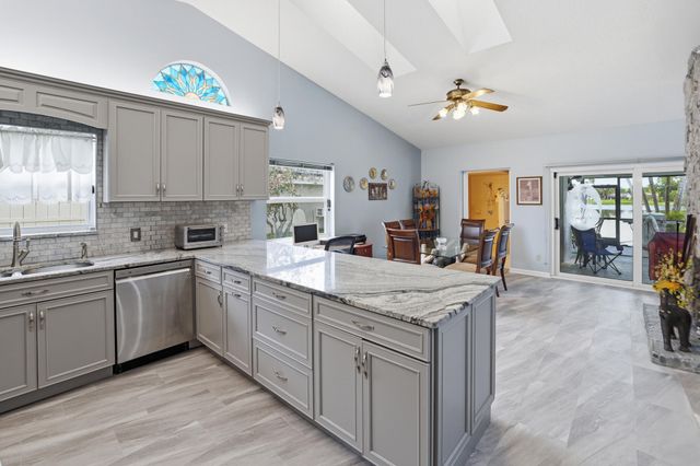 191 Parkwood Drive, Royal Palm Beach, FL 33411