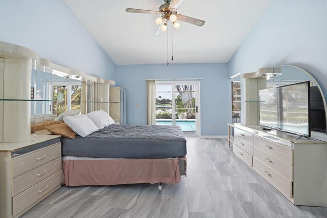 191 Parkwood Drive, Royal Palm Beach, FL 33411