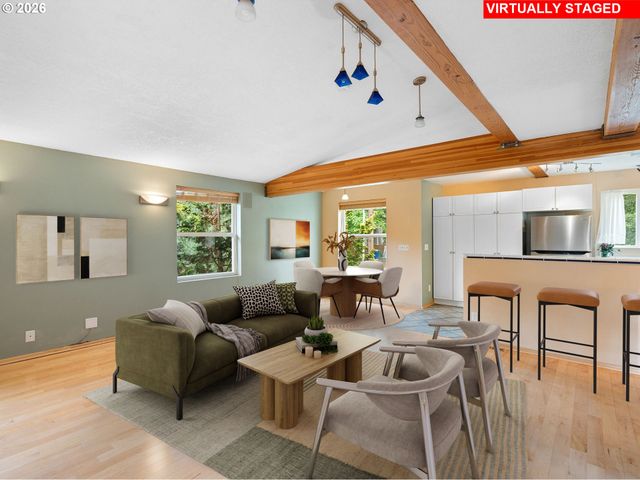 3915 Sw POMONA St, Portland, OR 97219