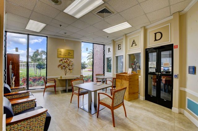 294 Farnham M 294, Deerfield Beach, FL 33442