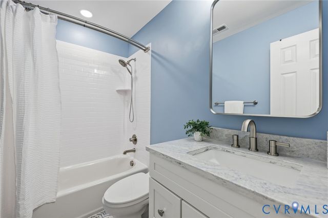 12001 Stamford Rd, Chesterfield, VA 23112