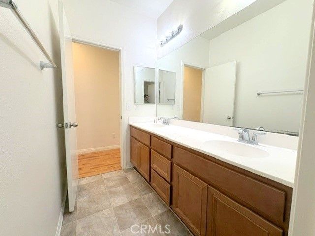 9225 Cattail Lane, Fontana, CA 92335