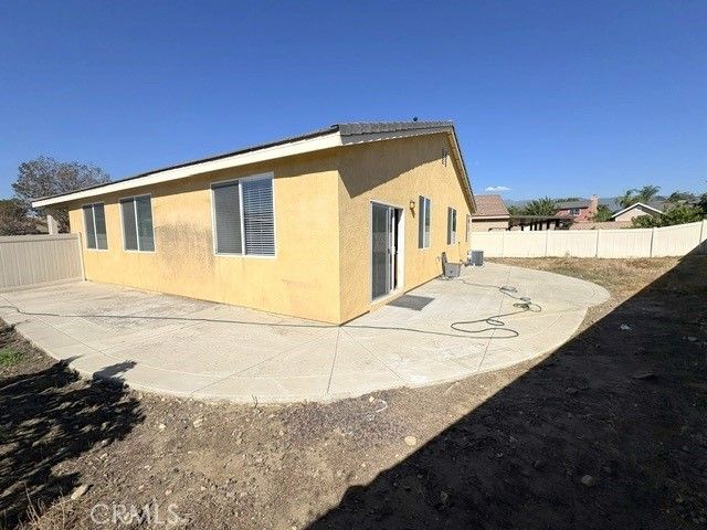 9225 Cattail Lane, Fontana, CA 92335