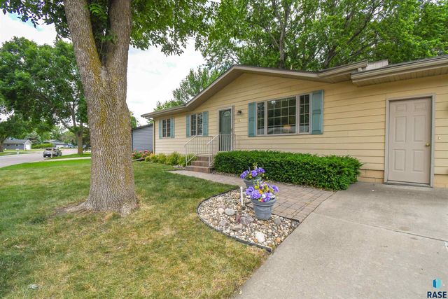 4311 W Mesa Pass Pass, Sioux Falls, SD 57106