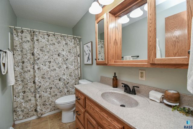 4311 W Mesa Pass Pass, Sioux Falls, SD 57106