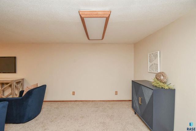 4311 W Mesa Pass Pass, Sioux Falls, SD 57106