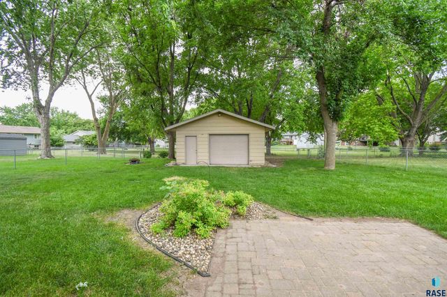 4311 W Mesa Pass Pass, Sioux Falls, SD 57106