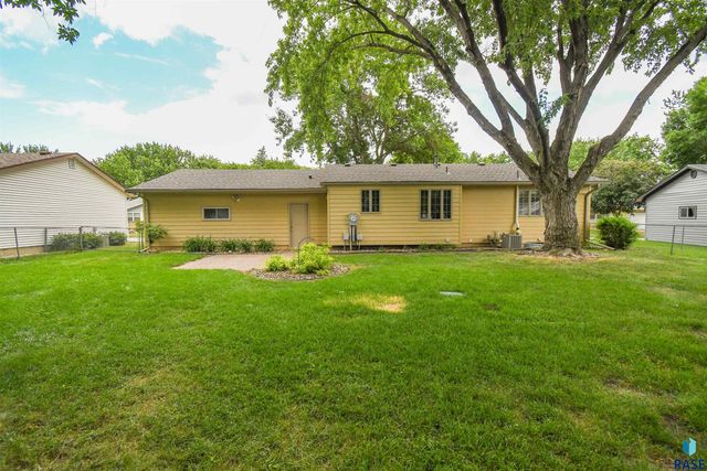 4311 W Mesa Pass Pass, Sioux Falls, SD 57106
