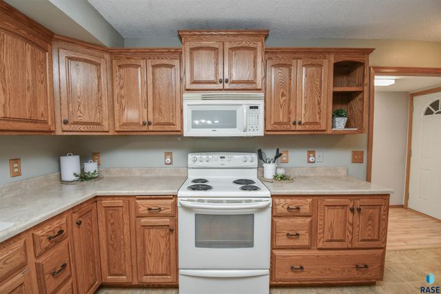 4311 W Mesa Pass Pass, Sioux Falls, SD 57106
