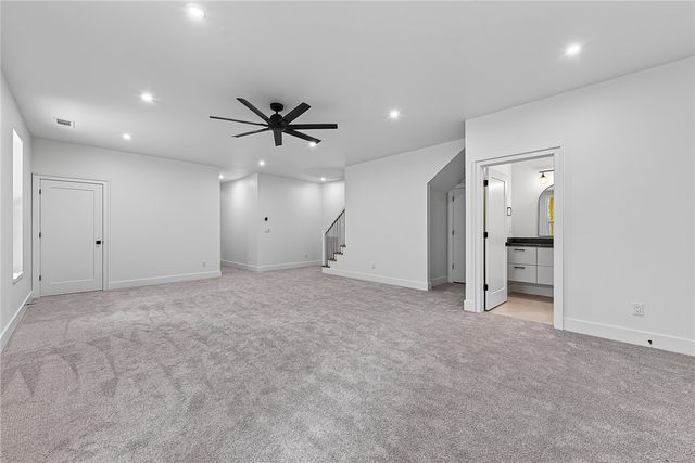 8913 Anew Road, Rogers, AR 72756