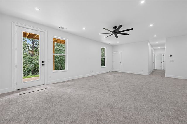 8913 Anew Road, Rogers, AR 72756