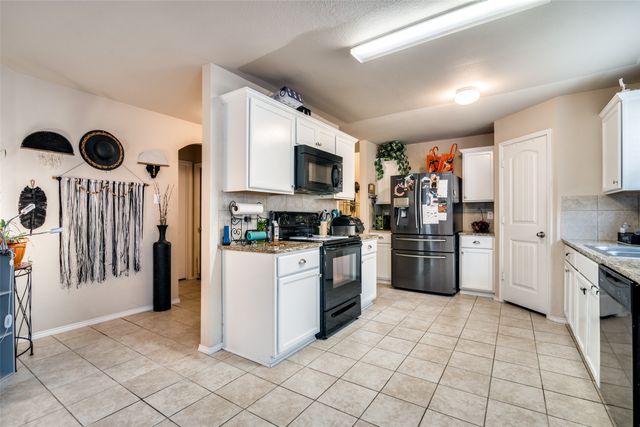 2209 Torch Lake Drive, Forney, TX 75126