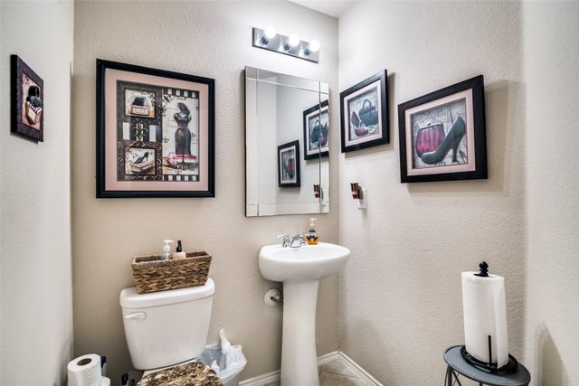 2209 Torch Lake Drive, Forney, TX 75126