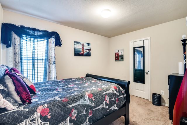 2209 Torch Lake Drive, Forney, TX 75126