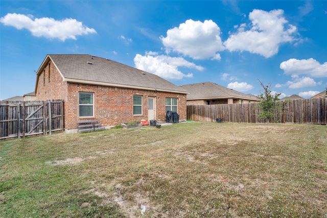 2209 Torch Lake Drive, Forney, TX 75126