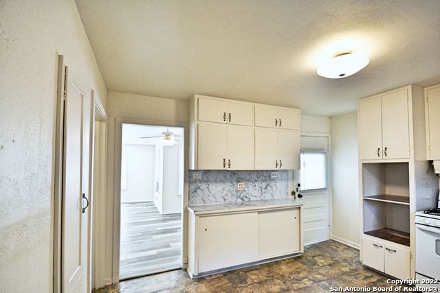 730 ROOSEVELT ST, New Braunfels, TX 78130