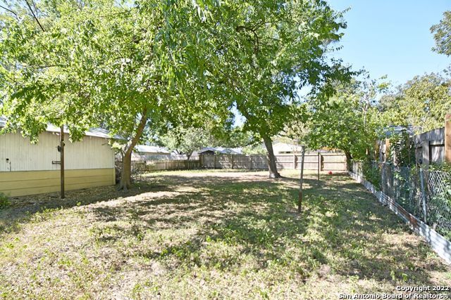 730 ROOSEVELT ST, New Braunfels, TX 78130