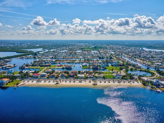 4408 RUDDER WAY, New Port Richey, FL 34652