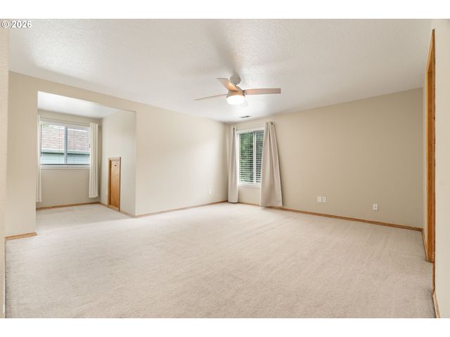 10805 Sw 106TH Ave, Portland, OR 97223
