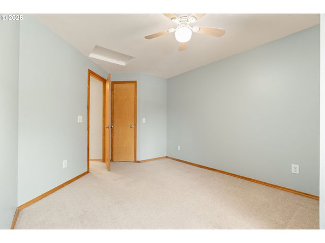 10805 Sw 106TH Ave, Portland, OR 97223