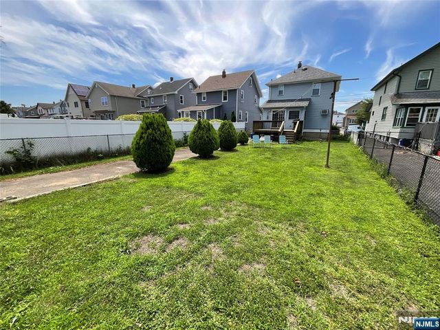 143 Page Avenue, Lyndhurst, NJ 07071