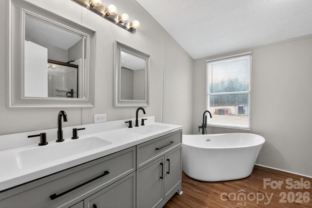 5944 Lewis Road, Gastonia, NC 28052