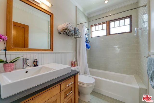 933 Venezia Avenue, Venice (los Angeles), CA 90291